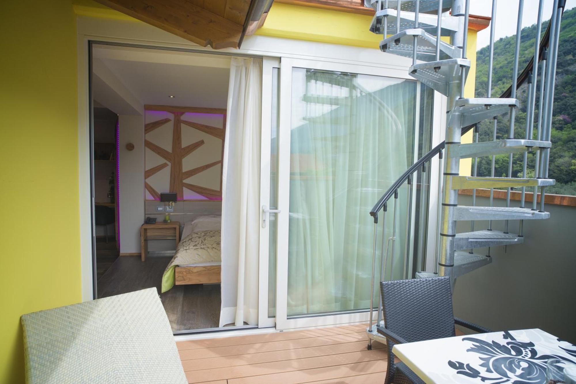 Aktivhotel Santalucia Torbole Sul Garda Szoba fotó