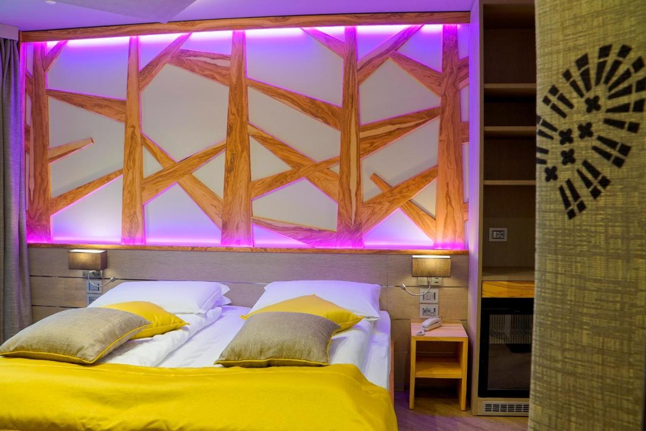 Aktivhotel Santalucia Torbole Sul Garda Kültér fotó