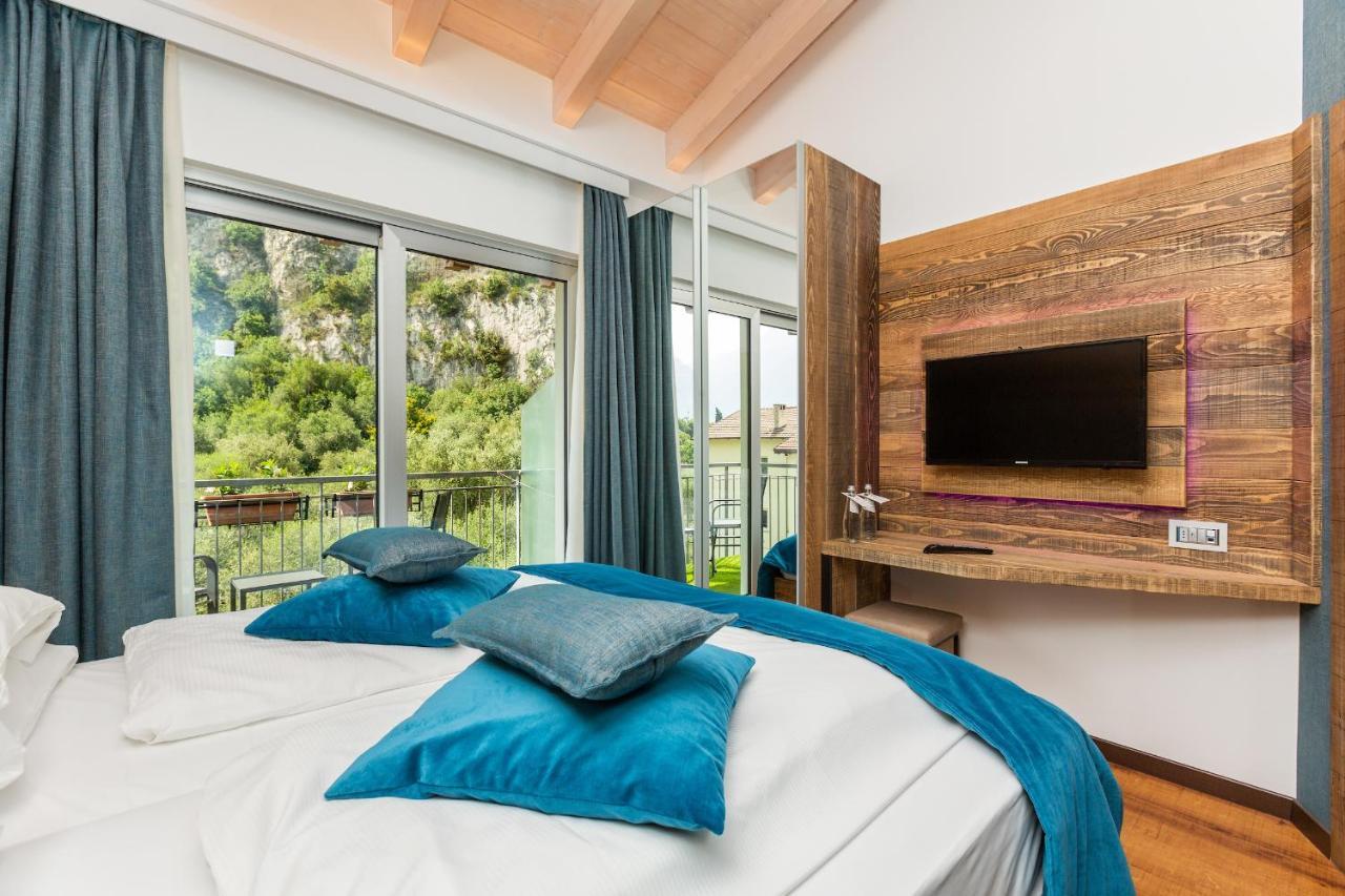 Aktivhotel Santalucia Torbole Sul Garda Kültér fotó