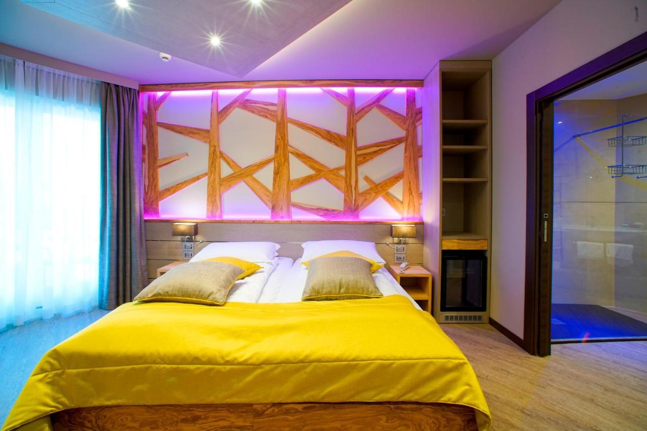 Aktivhotel Santalucia Torbole Sul Garda Kültér fotó